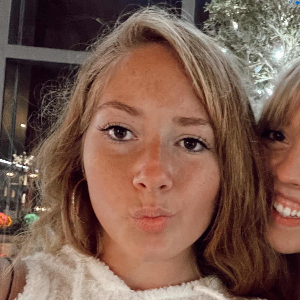 Meet your Posher, Hailey